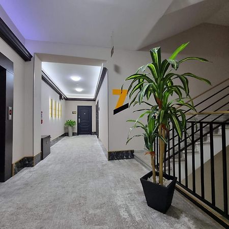 Md Apart Hotel Тбилиси Экстерьер фото